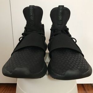 Adidas Jet Black Tubular Originals